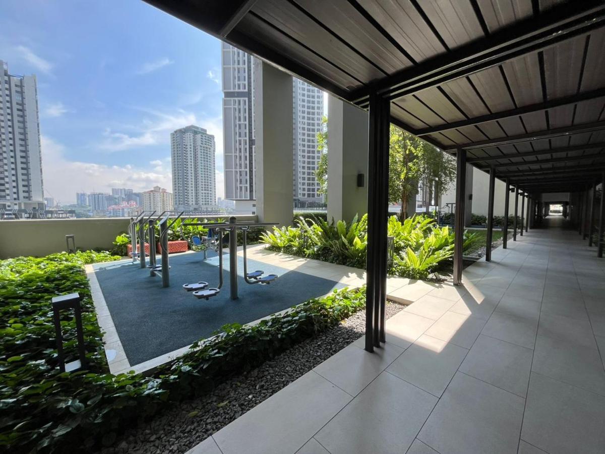 3 Cozy Comfy 1-11 Pax Old Klang Road 7 Min To Midvalley Kuala Lumpur