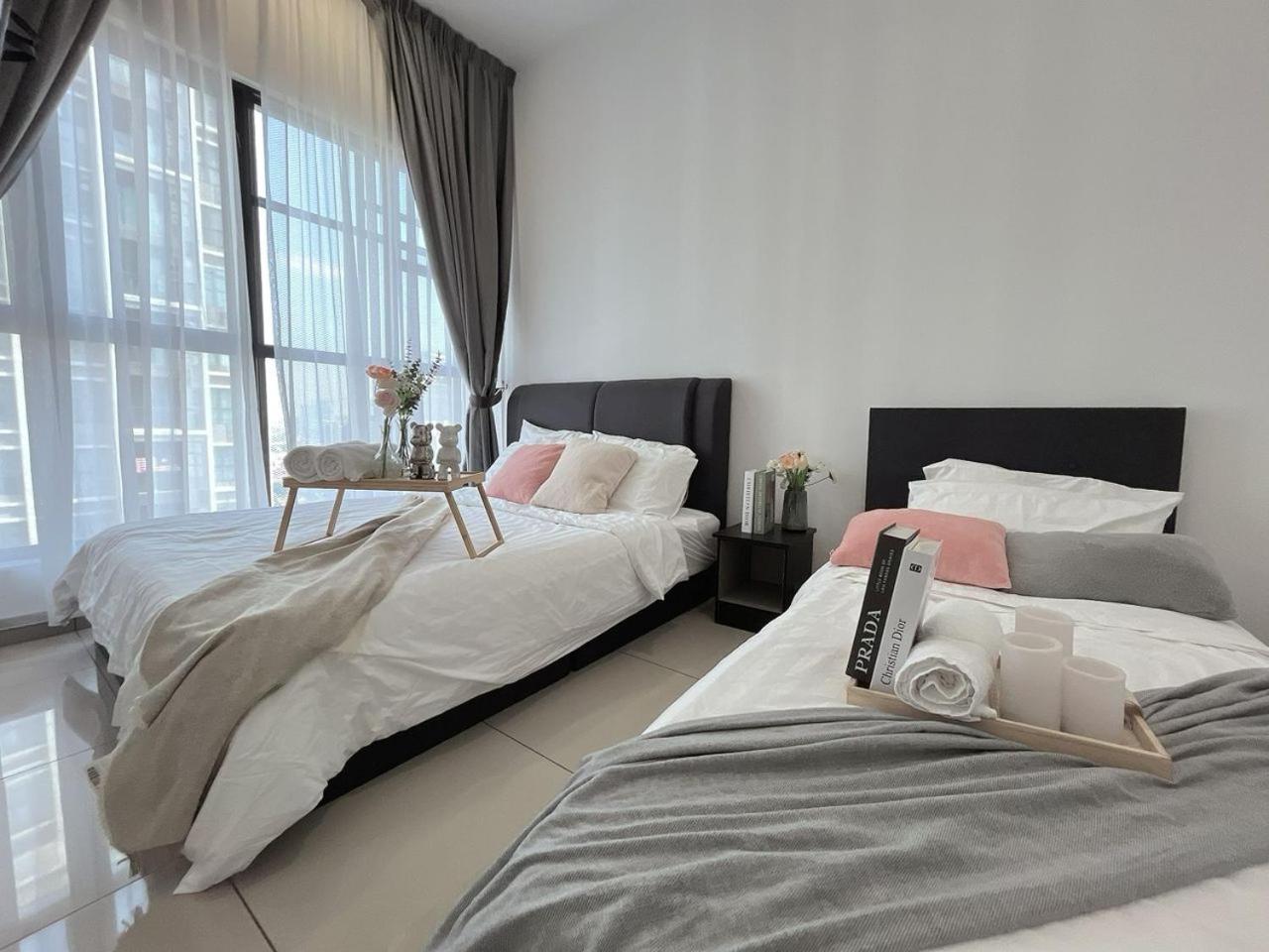 3 Cozy Comfy 1-11 Pax Old Klang Road 7 Min To Midvalley Kuala Lumpur